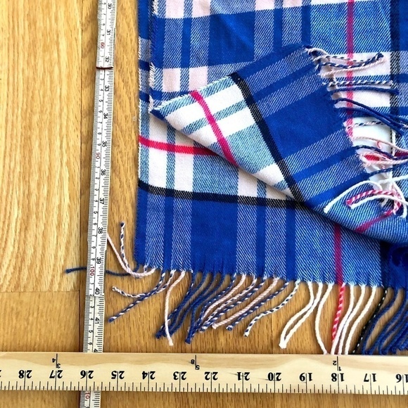 Lord & Taylor Plaid Scarf Red White & Blue Fringe - Picture 6 of 8